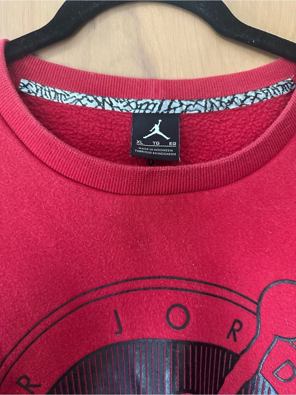Jordan bold red